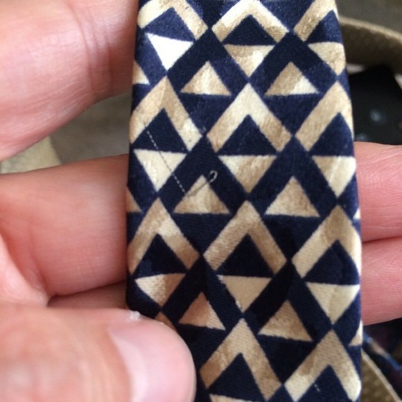 Structure Le Collection Mens 100% Silk Necktie Short 56" Blue Cream - Picture 11 of 12